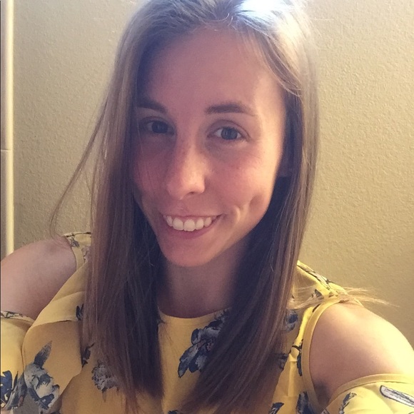 Meet your Posher, Kkaylee - Picture 1 of 1